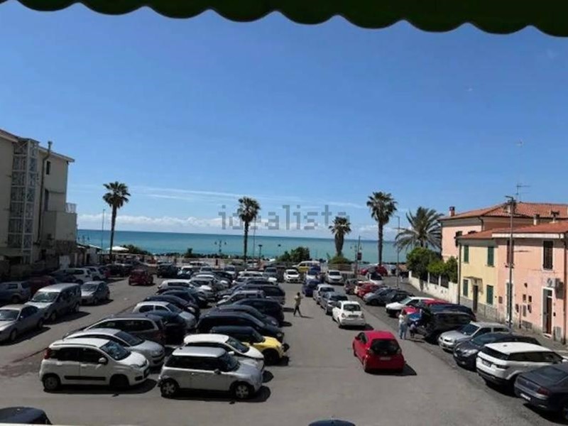 Bilocale in Vendita a Ventimiglia, 230'000&euro;, 60 m²