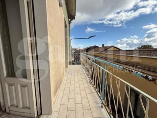 Casa Indipendente in Vendita a Pedara, 129'000€, 240 m²