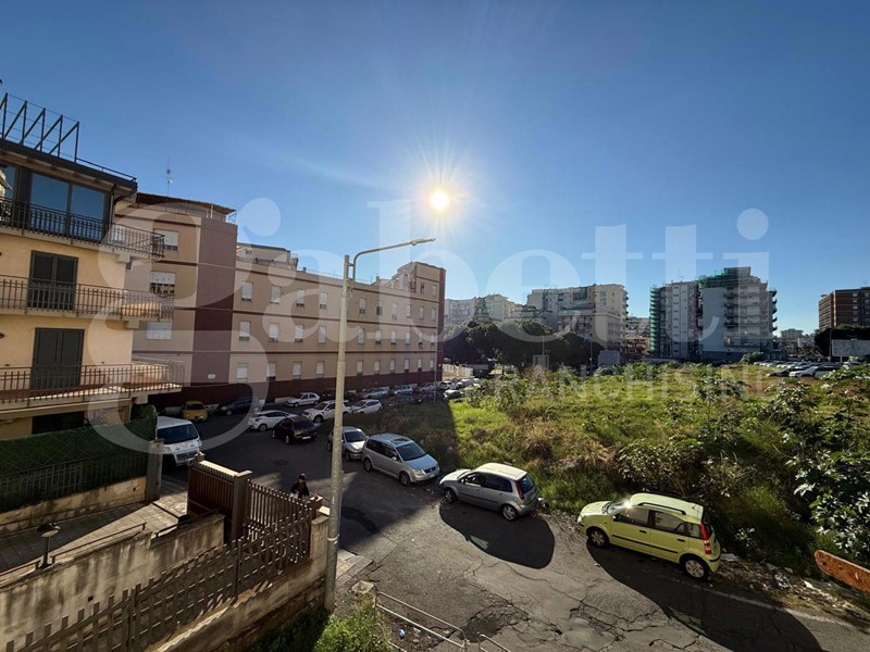 Appartamento in Vendita a Catania, 169'000€, 124 m²