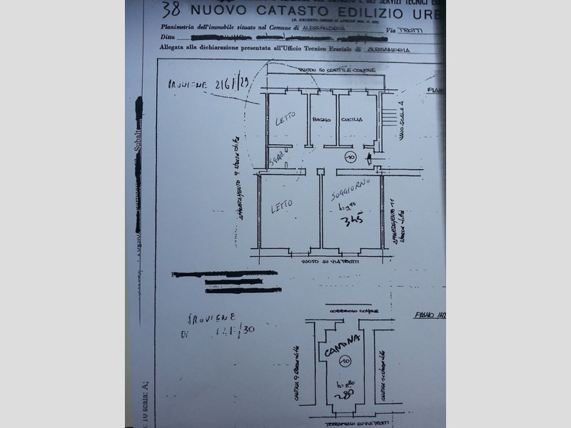 Quadrilocale in Vendita a Alessandria, zona Centro, 110'000€, 95 m²