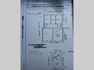 Quadrilocale in Vendita a Alessandria, zona Centro, 110'000€, 95 m²