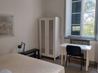 Appartamento in Affitto a Pisa, 280€, 120 m²