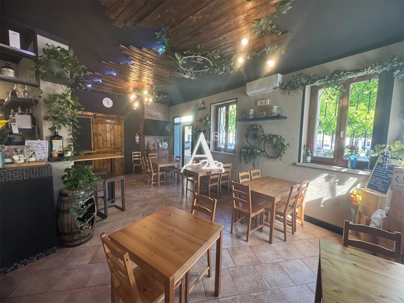 Attività commerciale in Vendita a Legnago, 68'000€, 80 m²