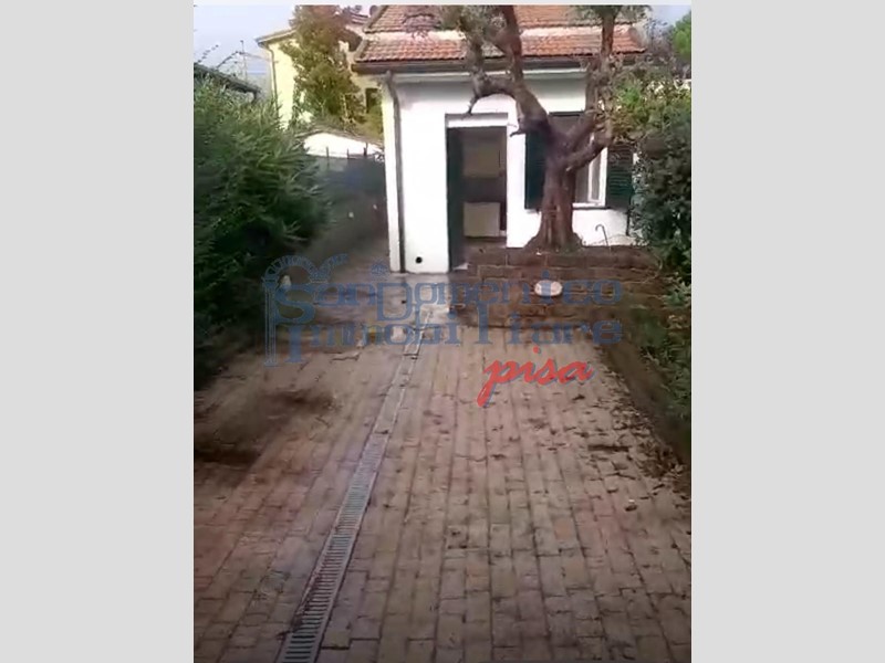 Villa bifamiliare in Affitto a Pisa, 900&euro;, 70 m²