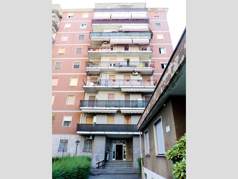 Quadrilocale in Vendita a Segrate, 105'750&euro;, 72 m²