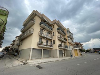 Trilocale in Vendita a Massafra, 75'000&euro;, 111 m²