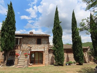 Appartamento in Vendita a Monteriggioni, zona Abbadia a Isola, 420'000€, 130 m², arredato