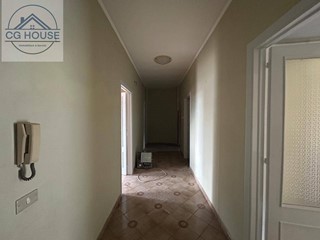 Trilocale in Affitto a Liveri, 480€, 150 m²