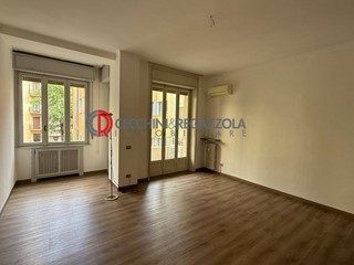 Appartamento in Affitto a Milano, 2'300€, 147 m²