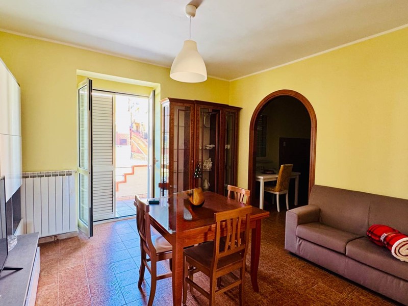 Trilocale in Vendita a Ceppaloni, 60'000€, 70 m²