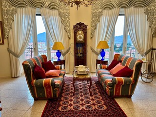 Appartamento in Vendita a Giaveno, 390'000&euro;, 188 m²