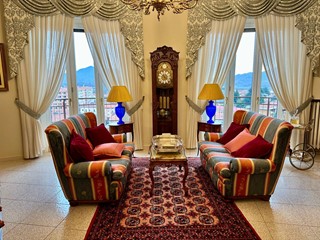 Appartamento in Vendita a Giaveno, 390'000&euro;, 188 m²