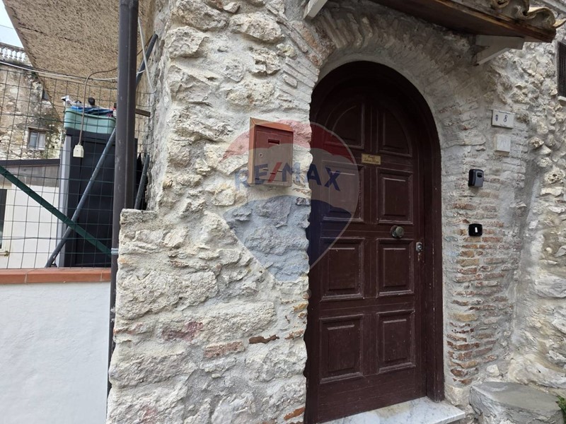 Bilocale in Vendita a Minturno, 65'000&euro;, 57 m²