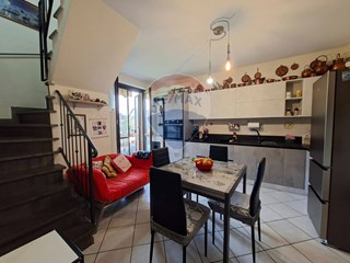 Quadrilocale in Vendita a Montevarchi, 119'500&euro;, 90 m²