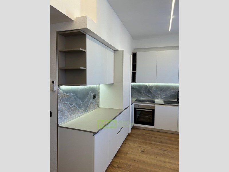 Trilocale in Affitto a Pedaso, 620€, 65 m²