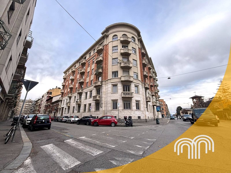 Quadrilocale in Vendita a Torino, 269'000€, 115 m²