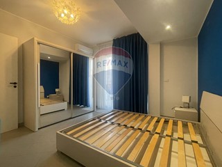 Bilocale in Vendita a Giarre, 76'000&euro;, 63 m²