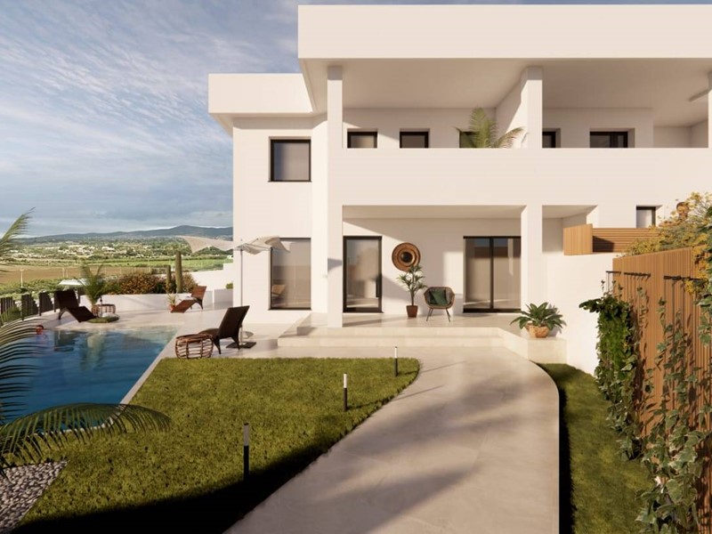 Villa in Vendita a Quartu Sant'Elena, 890'000&euro;, 260 m²