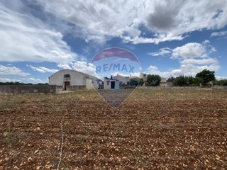 Rustico in Vendita a Santeramo in Colle, 117'000&euro;, 8700 m²