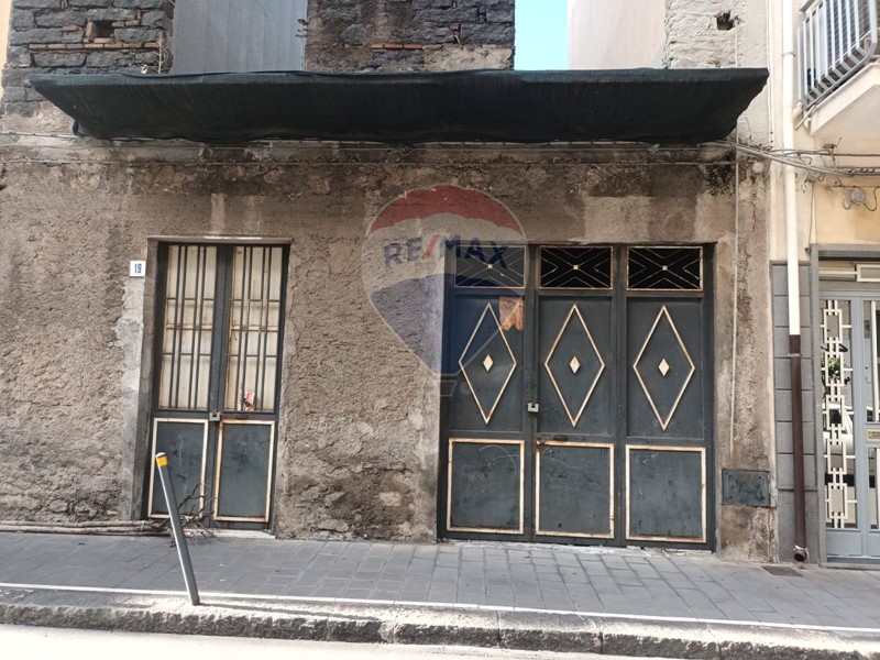 Terreno edificabile in Vendita a Misterbianco, 59'000€, 175 m²