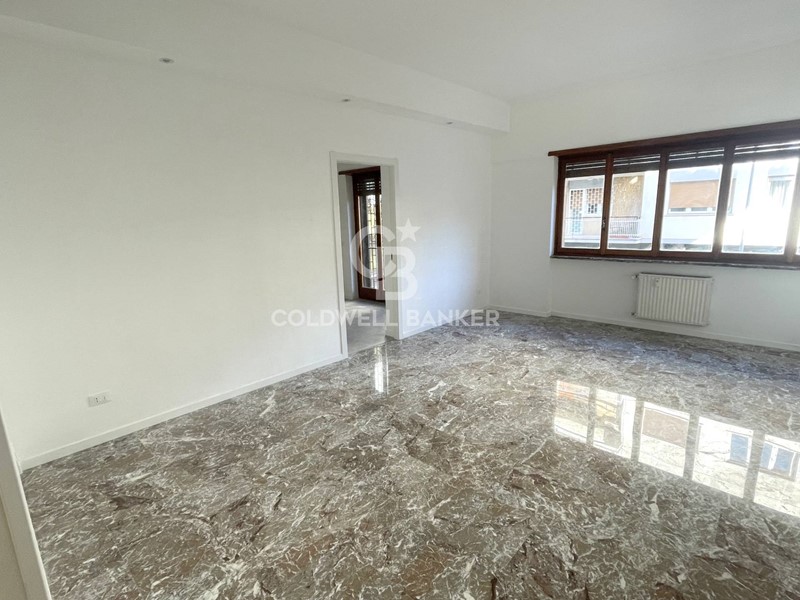 Appartamento in Affitto a Roma, 2'800€, 178 m²
