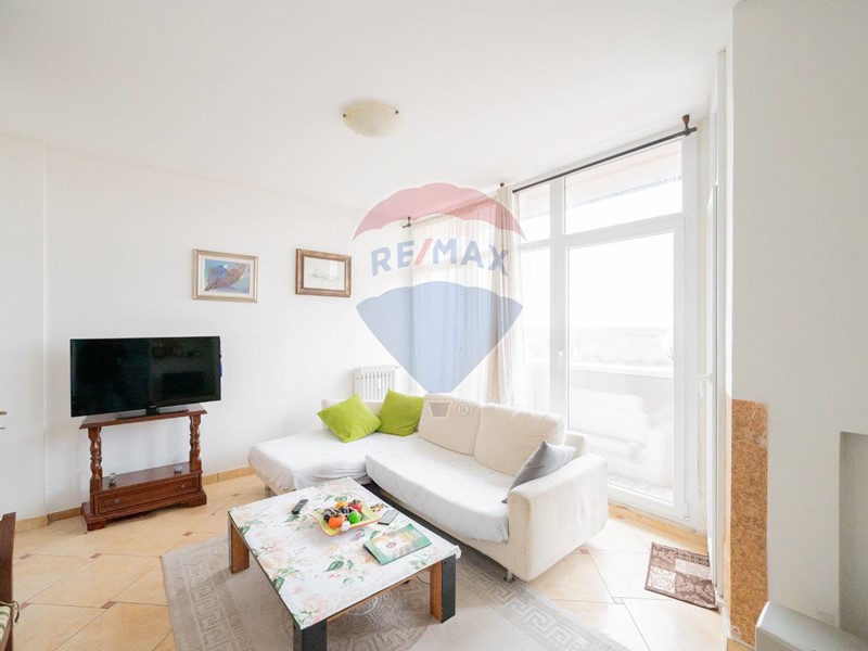 Trilocale in Vendita a Ostiglia, 39'800&euro;, 82 m²