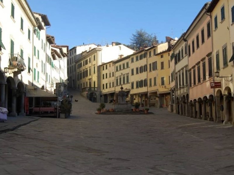 Quadrilocale in Vendita a Pratovecchio Stia, 168'000&euro;, 120 m²