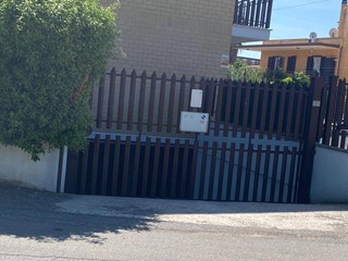 Magazzino in Affitto a Guidonia Montecelio, 290&euro;, 70 m²