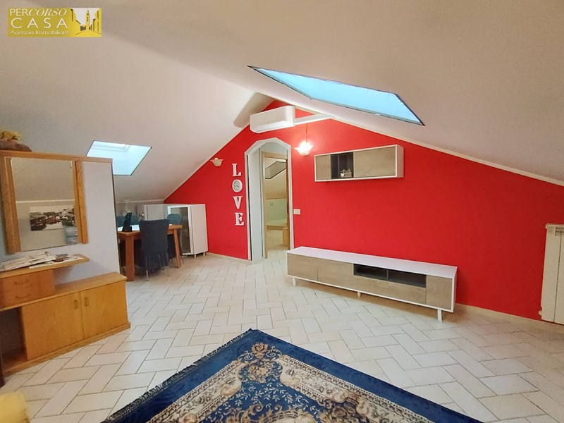 Attico in Affitto a Teramo, 500€, 68 m²