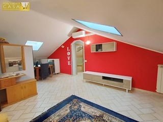 Attico in Affitto a Teramo, 500€, 68 m²