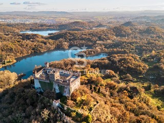 Villa in Vendita a Montalto Dora, 2525 m²