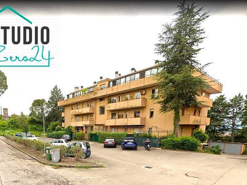 Bilocale in Vendita a Perugia, 80'000&euro;, 75 m²