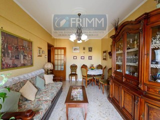 Bilocale in Vendita a Roma, 189'000€, 77 m²