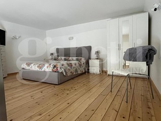 Trilocale in Vendita a Catania, 110'000€, 98 m²