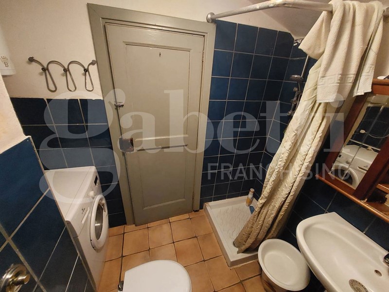 Bilocale in Vendita a Napoli, 137'000&euro;, 60 m², arredato