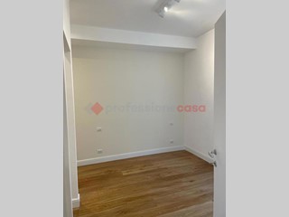 Bilocale in Vendita a Roma, 235'000€, 49 m²