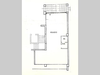 Ufficio in Vendita a Perugia, 900€, 95 m²