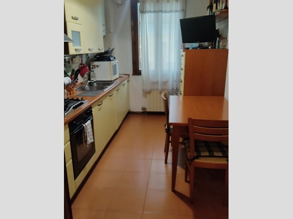 Quadrilocale in Vendita a Adria, 69'000€, 80 m², con Box