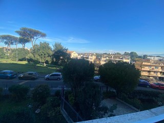 Bilocale in Affitto a Roma, 1'700€, 60 m²