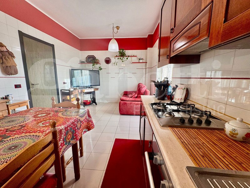 Villa in Vendita a Bruino, 269'000&euro;, 210 m², con Box