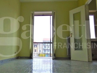 Trilocale in Affitto a Pinerolo, 450&euro;, 90 m²