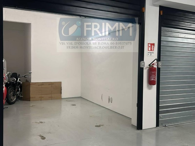 Box in Vendita a Roma, 100'000€, 24 m²