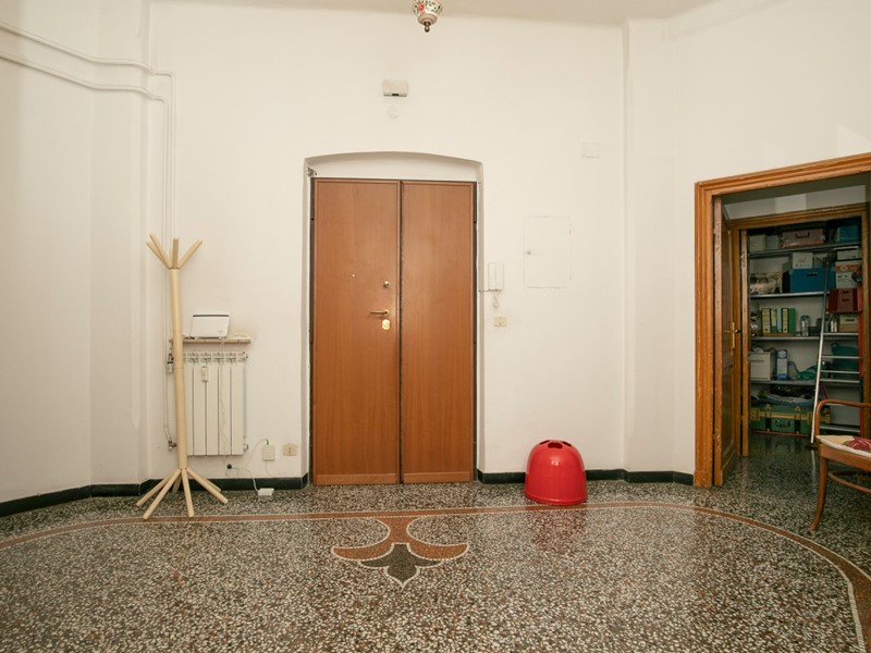 Appartamento in Vendita a Genova, zona Marassi, 159'000€, 100 m²
