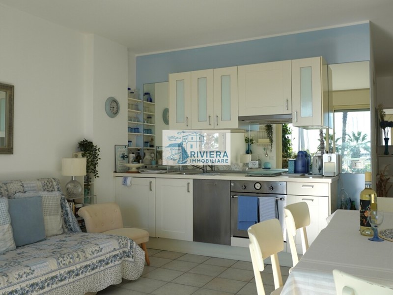 Bilocale in Vendita a Santo Stefano al Mare, 290'000&euro;, 44 m², arredato