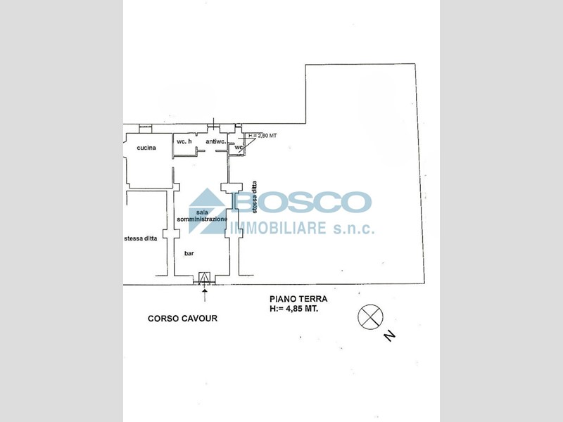 Immobile commerciale in Affitto a La Spezia, zona Centro, 900€, 55 m²