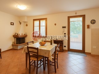 Quadrilocale in Vendita a Borgo San Lorenzo, 220'000&euro;, 65 m², con Box