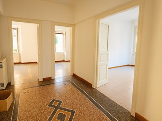 Quadrilocale in Affitto a Rapallo, 1'000&euro;, 120 m²