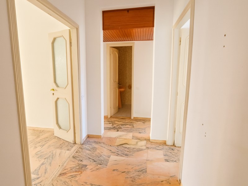 Quadrilocale in Vendita a Rapallo, 270'000&euro;, 80 m²