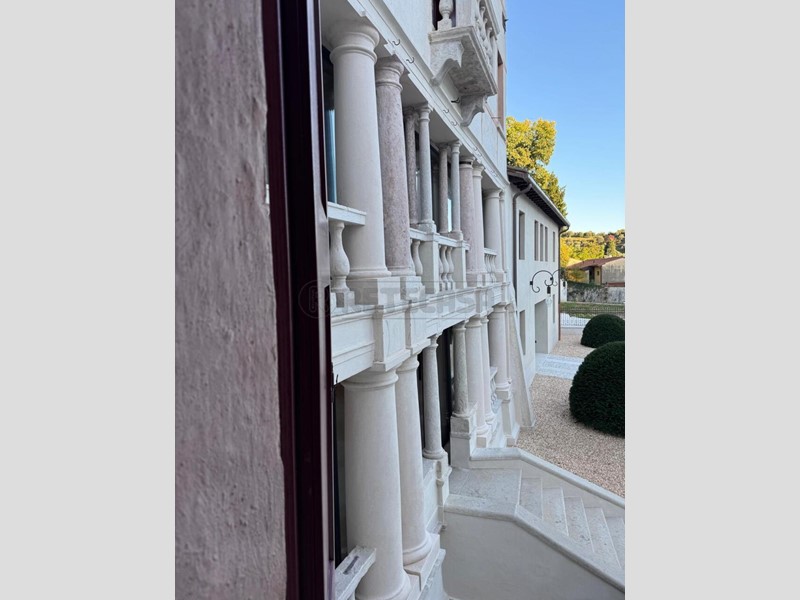 Bilocale in Affitto a Bassano del Grappa, 1'500&euro;, 650 m², arredato, con Box