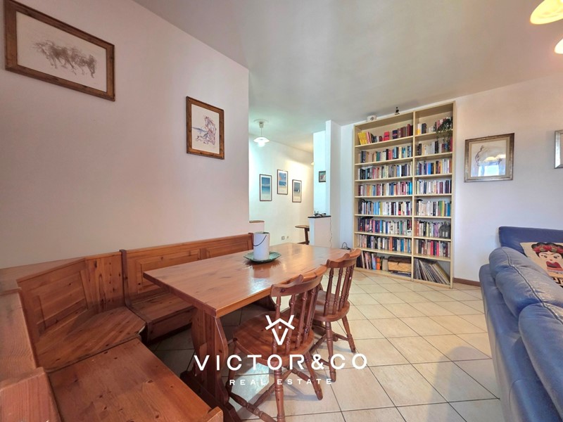 Trilocale in Vendita a Novara, zona Sant'Antonio, 89'000€, 101 m², arredato, con Box